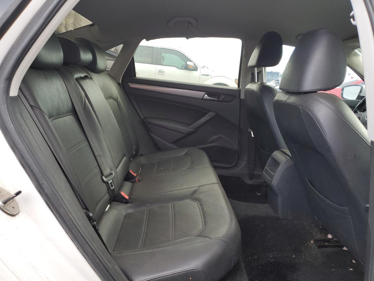 2014 Volkswagen Passat VIN 1VWAT7A30EC057816 Copart auction photo, minor dent/scratches damage thumbnail 10