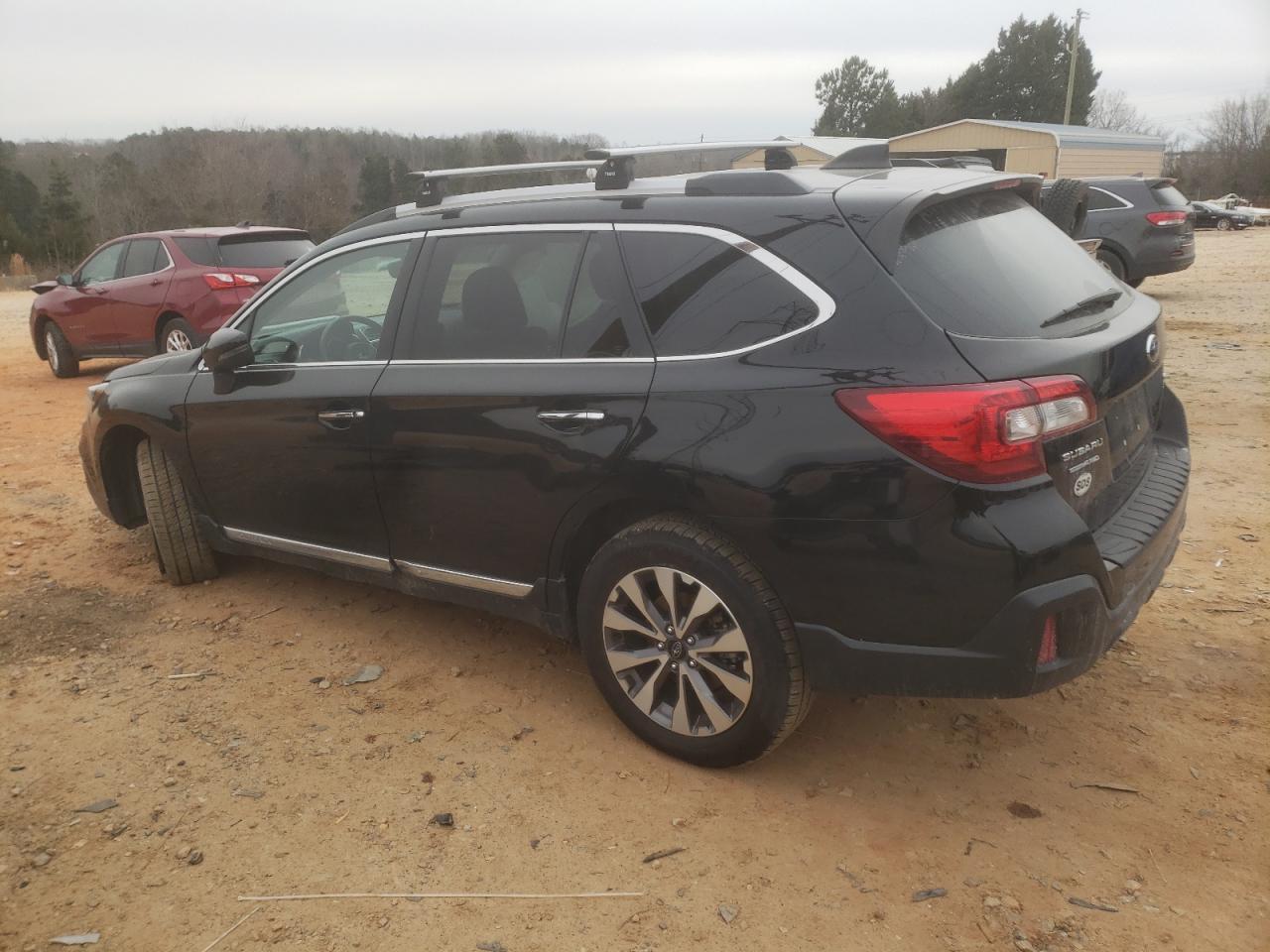 2018 Subaru Outback VIN 4S4BSETC5J3350273 Copart auction photo, side / front end damage thumbnail 2