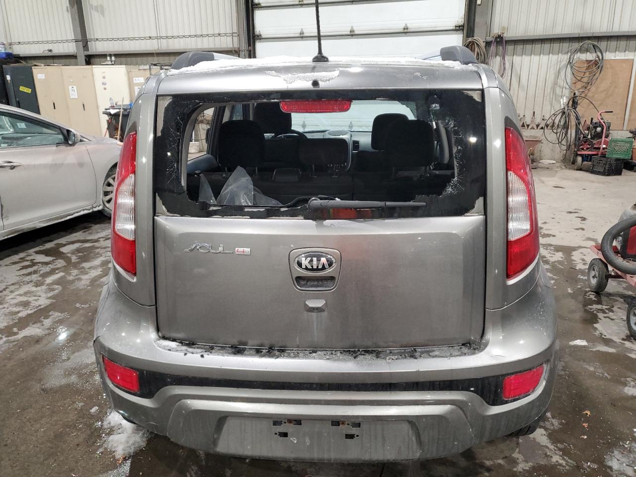 2013 KIA Soul VIN KNDJT2A61D7634764 Copart auction photo, all over damage thumbnail 6