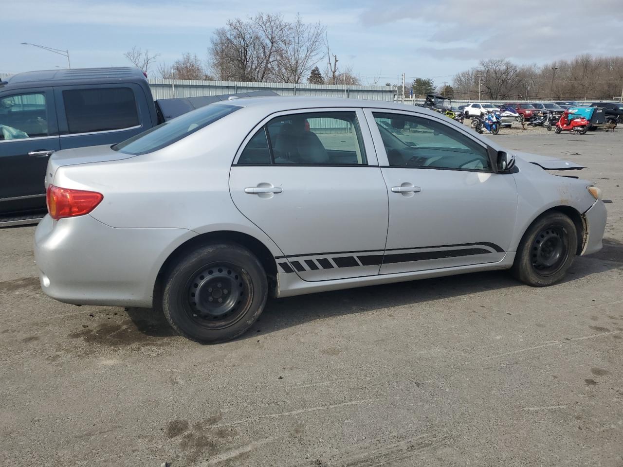 2010 Toyota Corolla VIN 2T1BU4EE3AC511458 Copart auction photo, front end / mechanical damage thumbnail 3