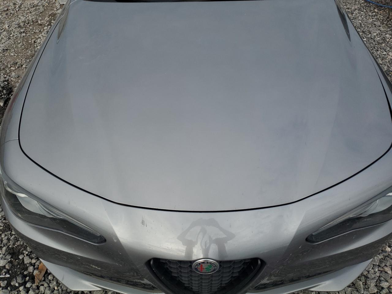 2020 Alfa Romeo Giulia VIN ZARFAMAN2L7634789 Copart auction photo, side / front end damage thumbnail 11