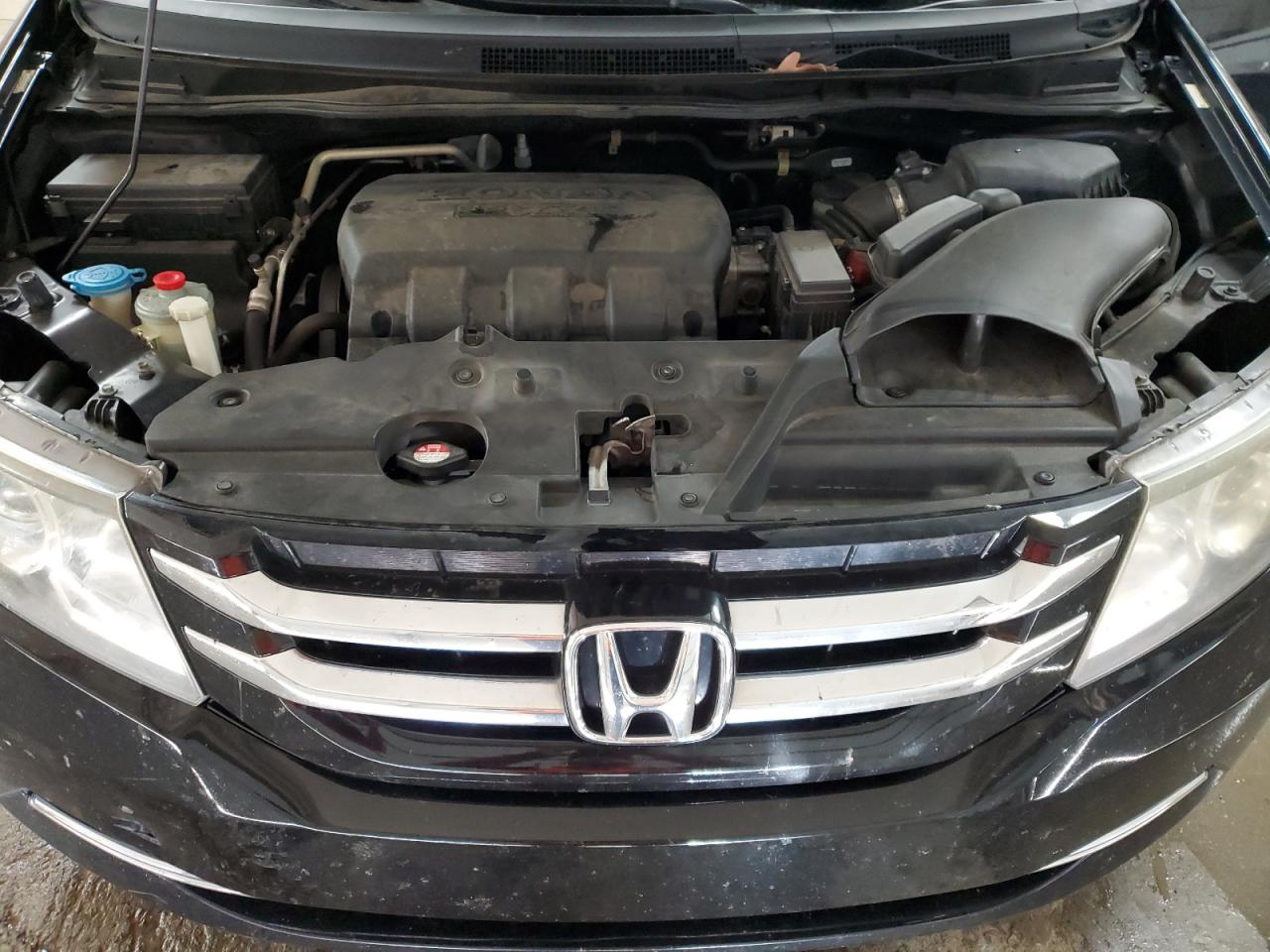2015 Honda Odyssey VIN 5FNRL5H67FB124068 Copart auction photo, rear end / minor dent/scratches damage thumbnail 12