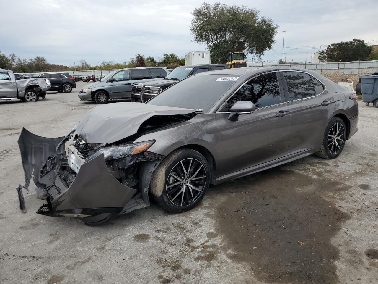 2022 Toyota Camry VIN 4T1T11AK4NU036432
