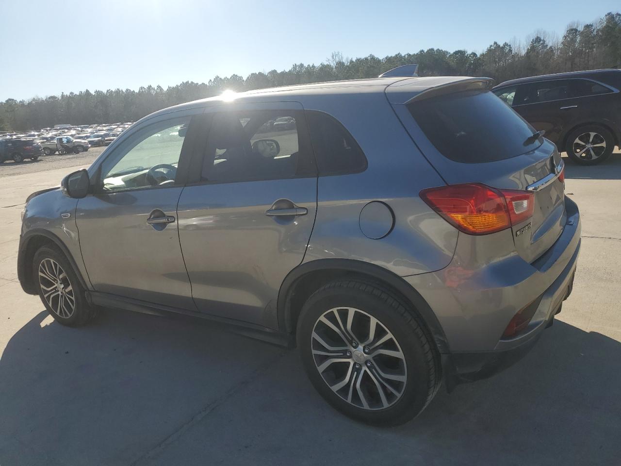2018 Mitsubishi Outlander VIN JA4AR3AU4JZ016402 Copart auction photo, front end damage thumbnail 2
