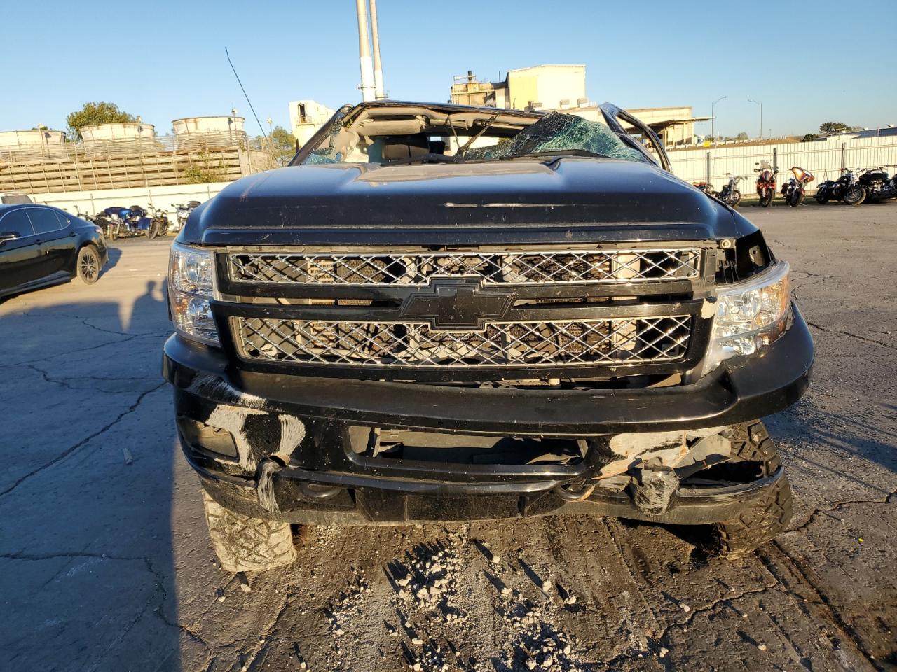 2013 Chevrolet Silverado VIN 1GC1KYE8XDF101111 Copart auction photo, all over / minor dent/scratches damage thumbnail 5