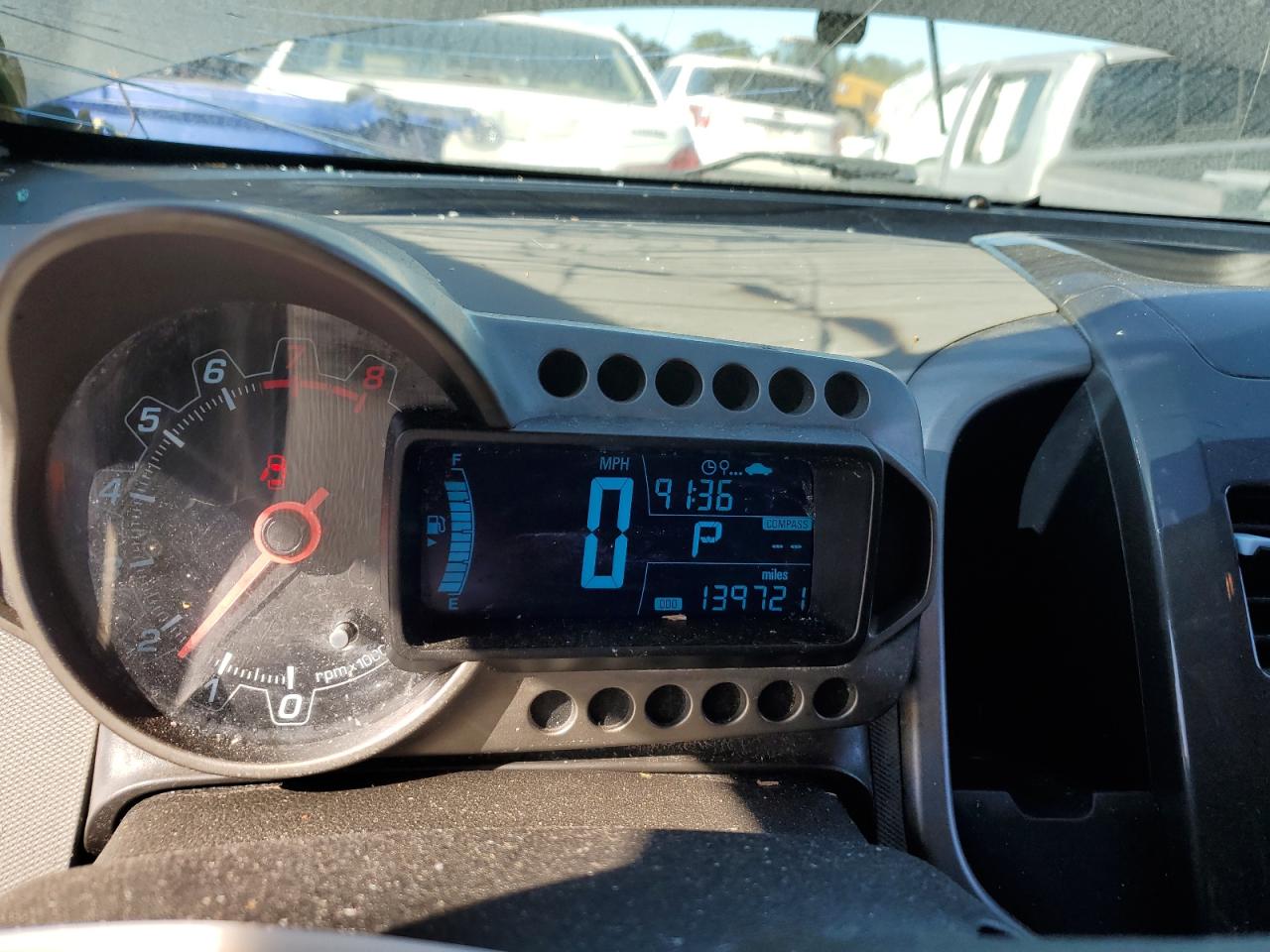 2015 Chevrolet Sonic VIN 1G1JE6SB6F4107619 Copart auction photo, top/roof damage thumbnail 9