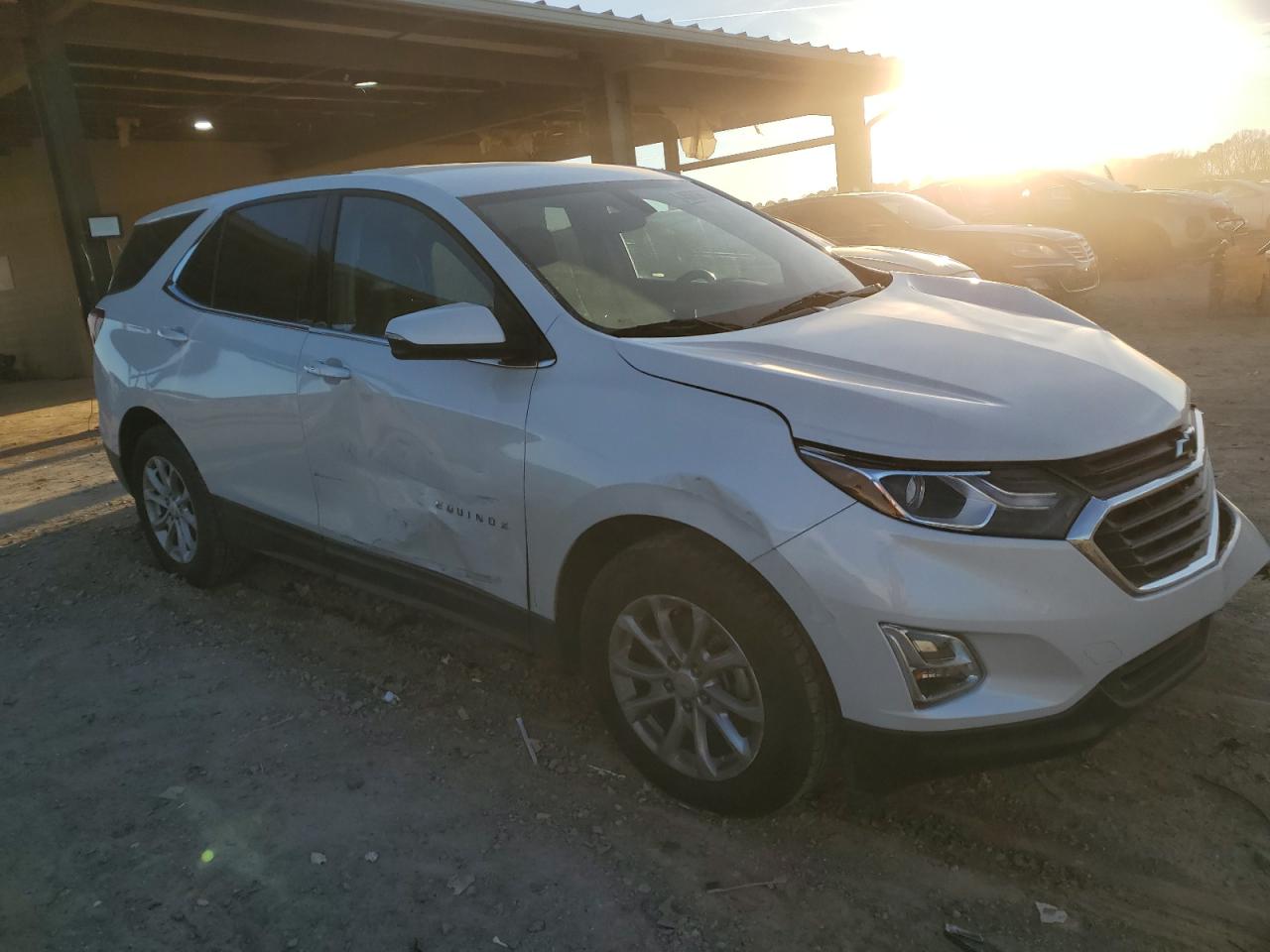 2018 Chevrolet Equinox VIN 2GNAXJEV4J6222082 Copart auction photo, all over / side damage thumbnail 4