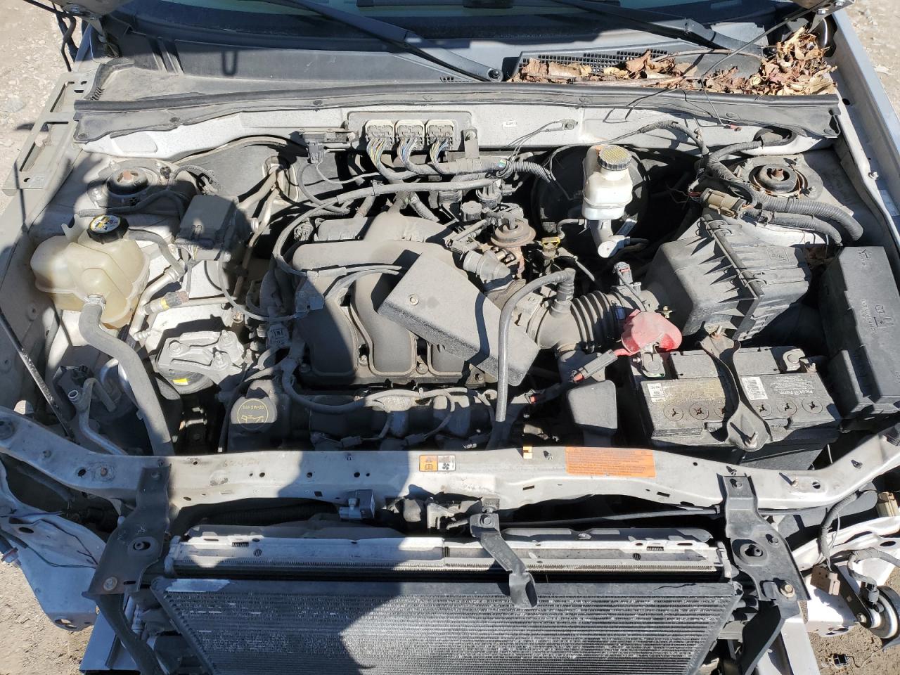 2008 Ford Escape VIN 1FMCU94128KA55327 Copart auction photo, front end / rear end damage thumbnail 11