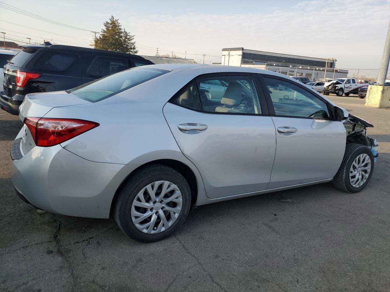 2017 Toyota Corolla VIN 2T1BURHE9HC829992 Copart auction photo, front end damage thumbnail 3