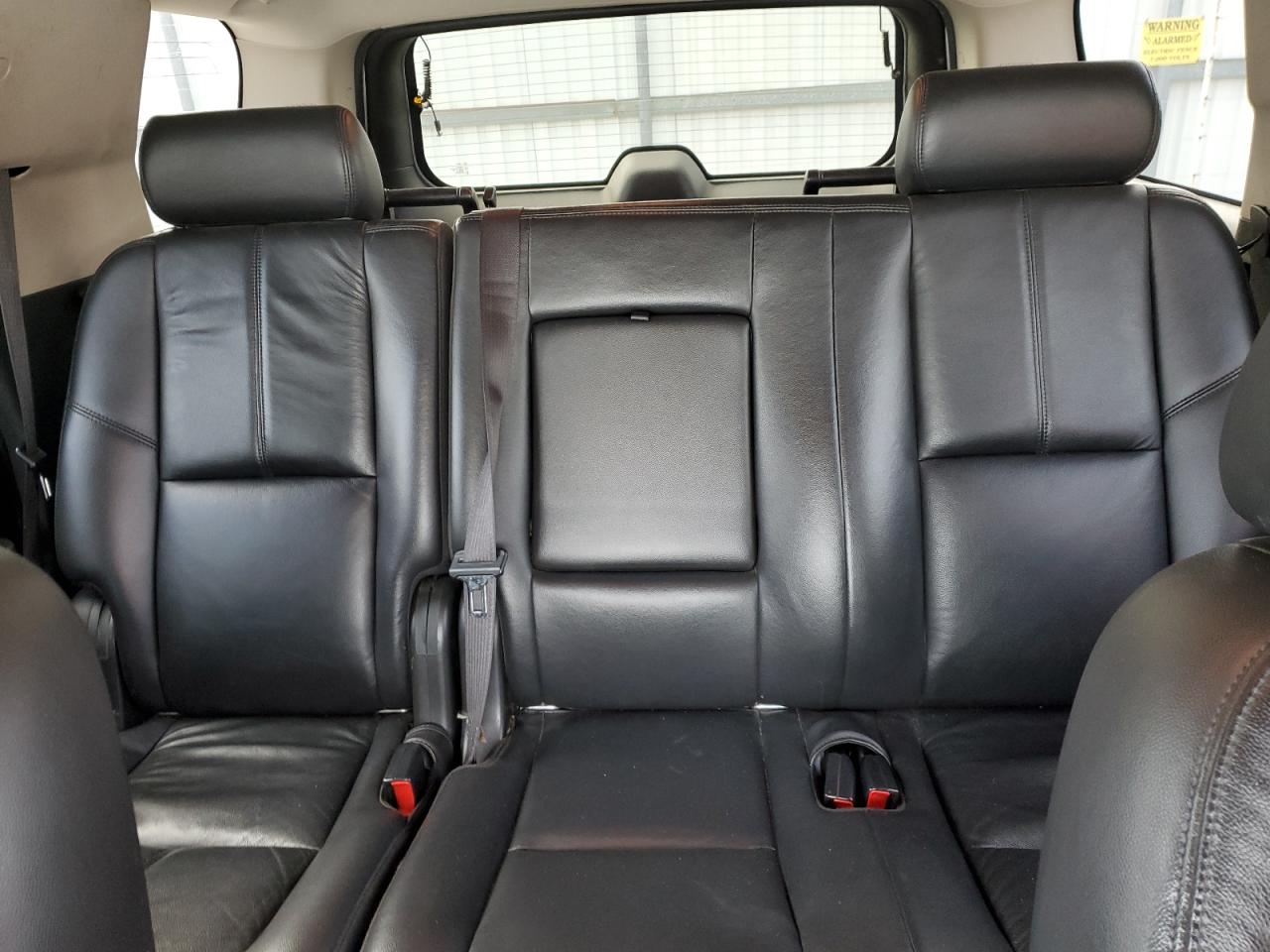 2010 Chevrolet Tahoe VIN 1GNUKBE02AR228537 Copart auction photo, normal wear damage thumbnail 10