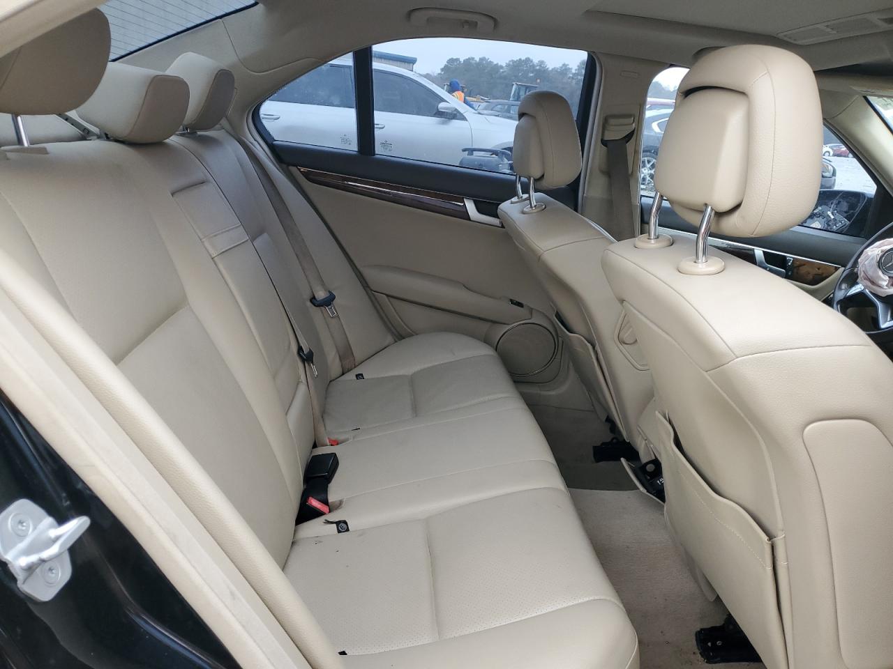 2013 Mercedes-Benz C-klasse VIN WDDGF4HB2DR247781 Copart auction photo, front end damage thumbnail 10