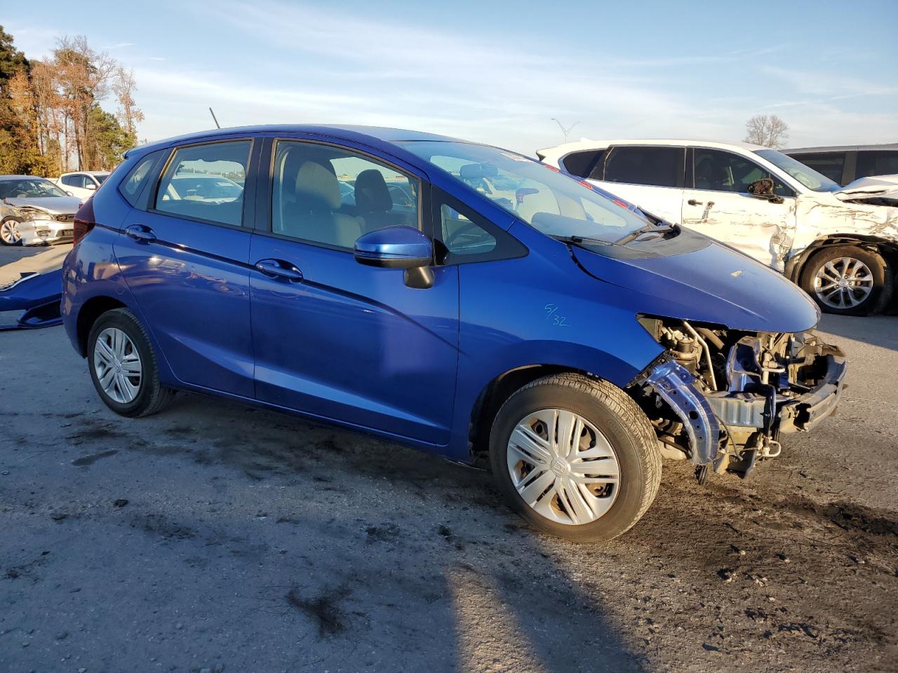 2019 Honda Fit VIN 3HGGK5H48KM723576 Copart auction photo, front end damage thumbnail 4