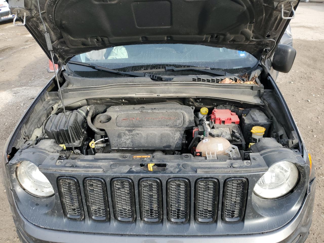 2018 Jeep Renegade VIN ZACCJBAB4JPJ05607 Copart auction photo, all over damage thumbnail 13