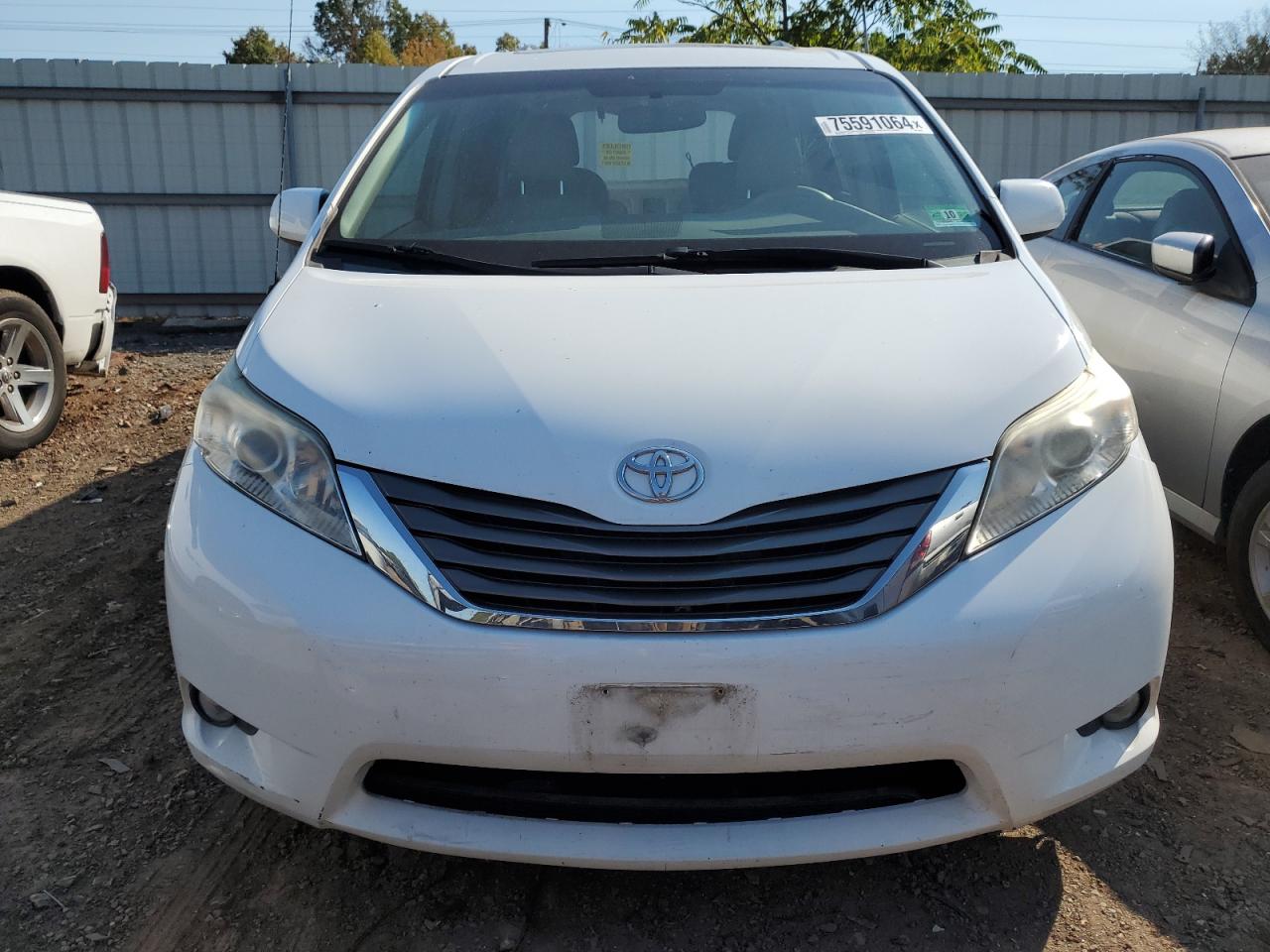 2014 Toyota Sienna VIN 5TDYK3DC4ES445591 Copart auction photo, rear end damage thumbnail 5