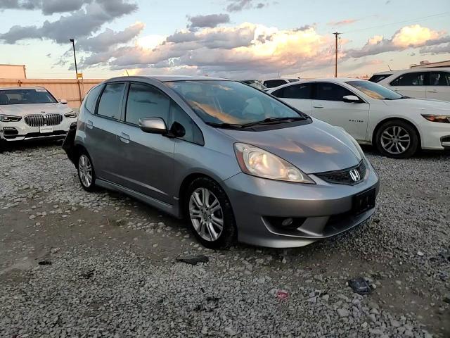 2010 Honda Fit VIN JHMGE8H41AS019764 Copart auction photo, rear end damage thumbnail 11