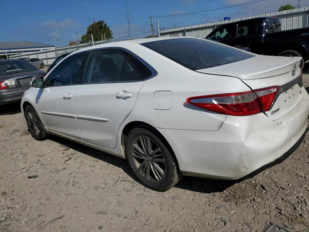 2015 Toyota Camry VIN 4T1BF1FK3FU018625 Copart auction photo, front end / side damage thumbnail 2