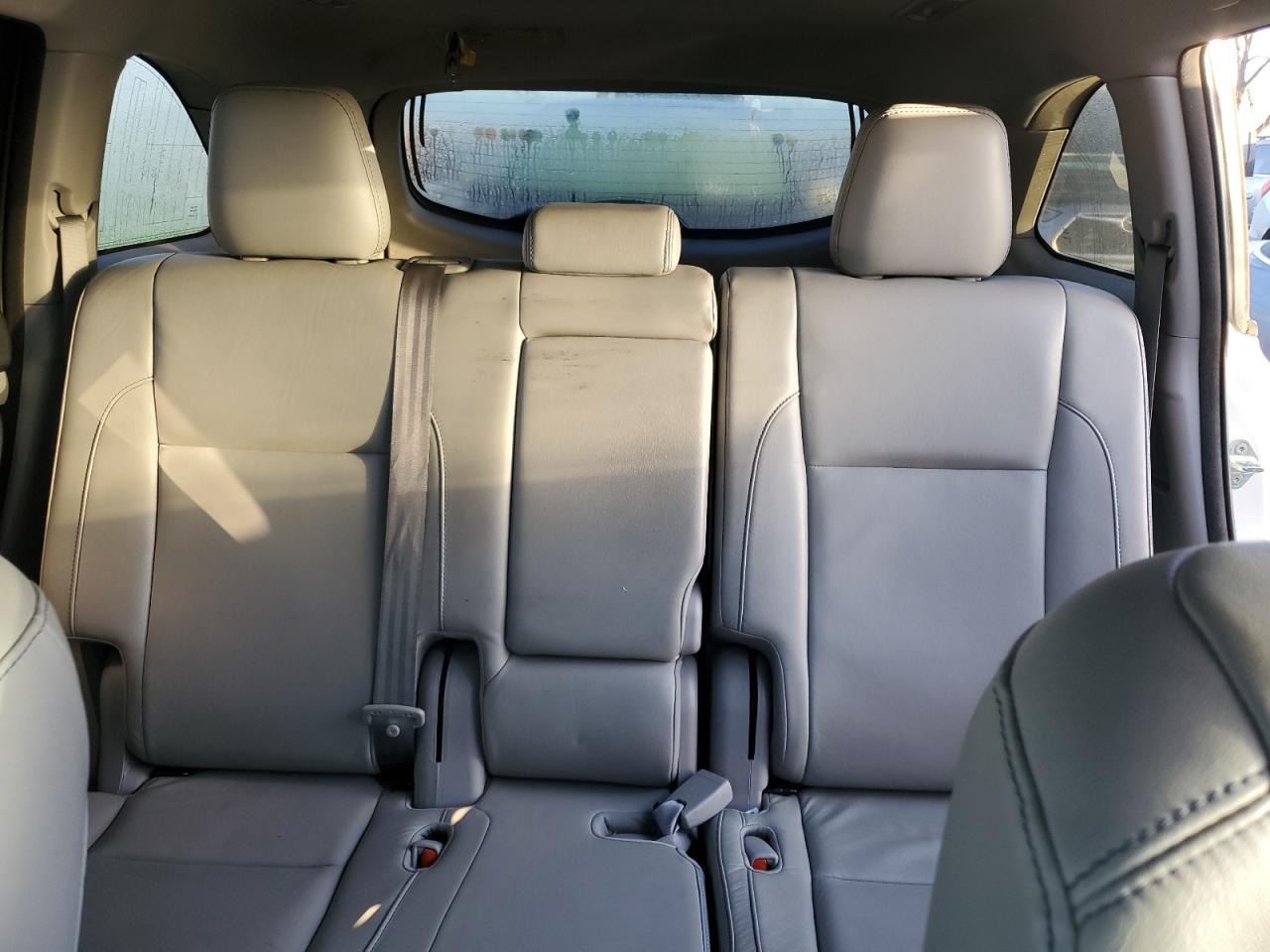 2018 Toyota Highlander VIN 5TDKZRFH8JS280104 Copart auction photo, water/flood damage thumbnail 10