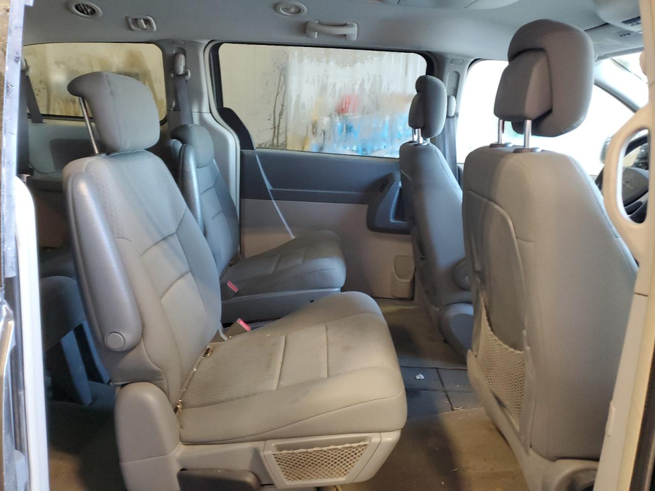 2010 Chrysler Town & Country VIN 2A4RR5D15AR392035 Copart auction photo, front end damage thumbnail 11