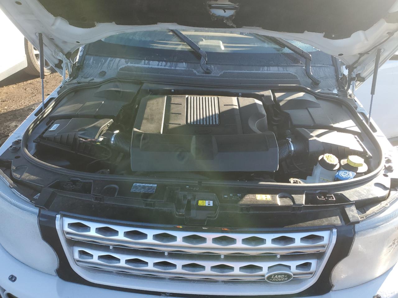 2016 Land Rover LR4 VIN SALAK2V65GA789461 Copart auction photo, minor dent/scratches damage thumbnail 12