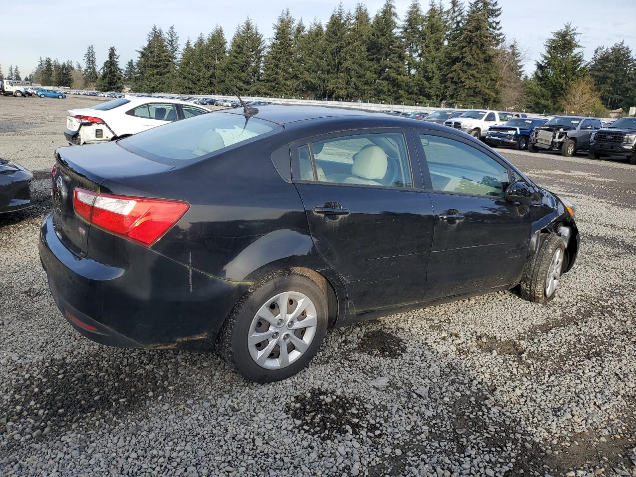 2013 KIA Rio VIN KNADM4A38D6107688 Copart auction photo, front end / side damage thumbnail 3