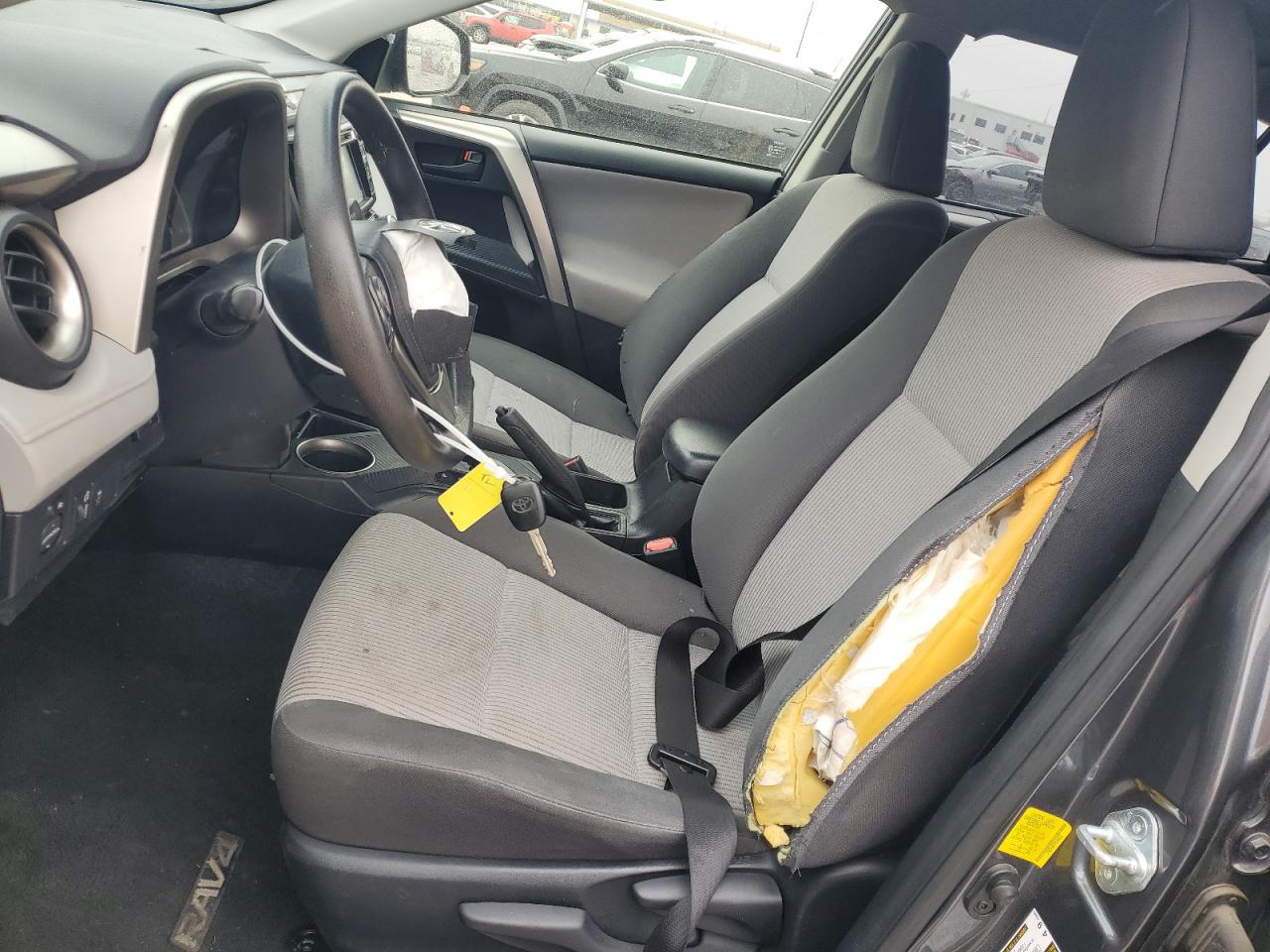 2015 Toyota RAV 4 VIN JTMBFREV1FD153892 Copart auction photo, front end / minor dent/scratches damage thumbnail 7