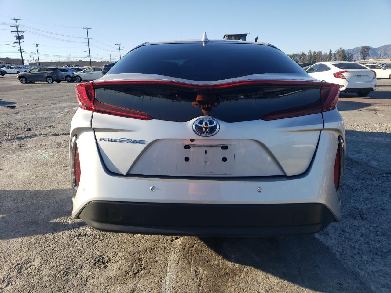 2017 Toyota Prius VIN JTDKARFP6H3002201 Copart auction photo, front end damage thumbnail 6