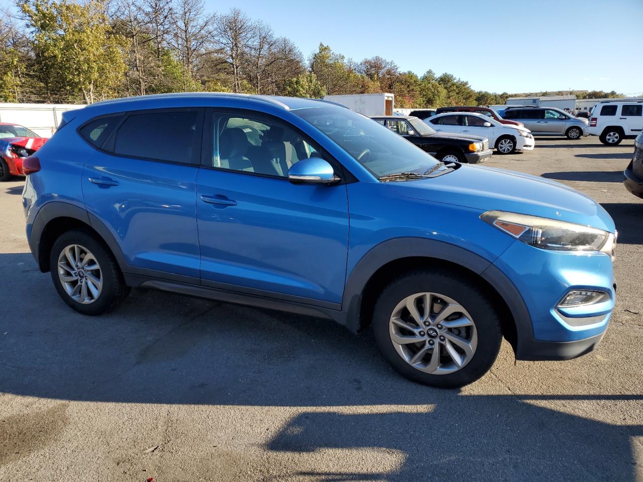 2016 Hyundai Tucson VIN KM8J3CA29GU022736 Copart auction photo, minor dent/scratches damage thumbnail 4