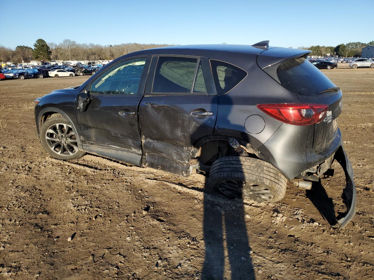 2016 Mazda CX-5 VIN JM3KE4DY2G0703067 Copart auction photo, all over damage thumbnail 2