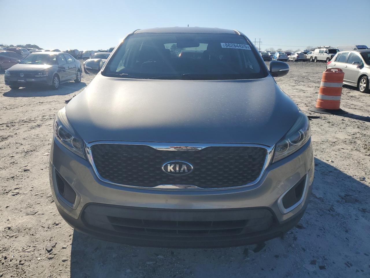 2018 KIA Sorento VIN 5XYPG4A32JG418551 Copart auction photo, rear end damage thumbnail 5