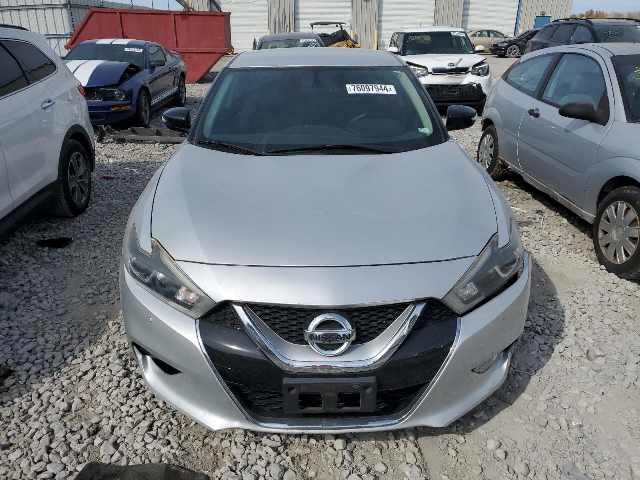 2017 Nissan Maxima VIN 1N4AA6AP4HC404113 Copart auction photo, rear end damage thumbnail 5