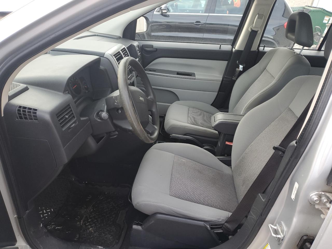 2007 Jeep Compass VIN 1J8FF47W07D355580 Copart auction photo, front end damage thumbnail 7