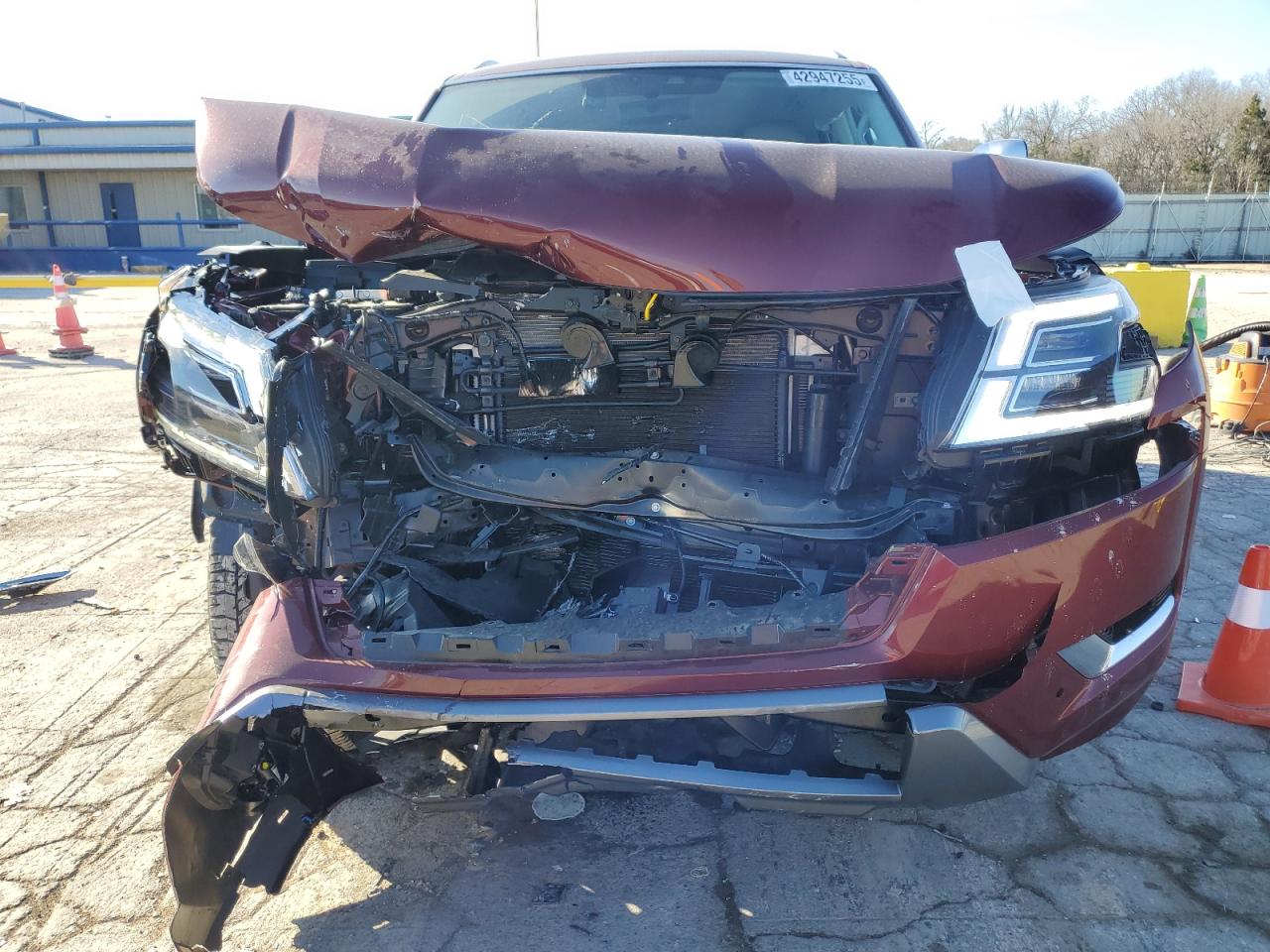 2024 Nissan Armada VIN JN8AY2DB6R9852824 Copart auction photo, front end / minor dent/scratches damage thumbnail 5