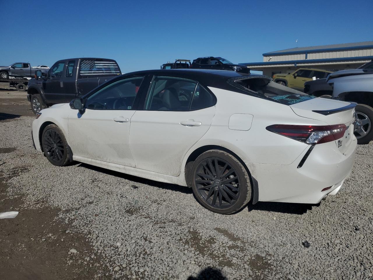 2024 Toyota Camry VIN 4T1K61AK7RU193407 Copart auction photo, rear end / side damage thumbnail 2