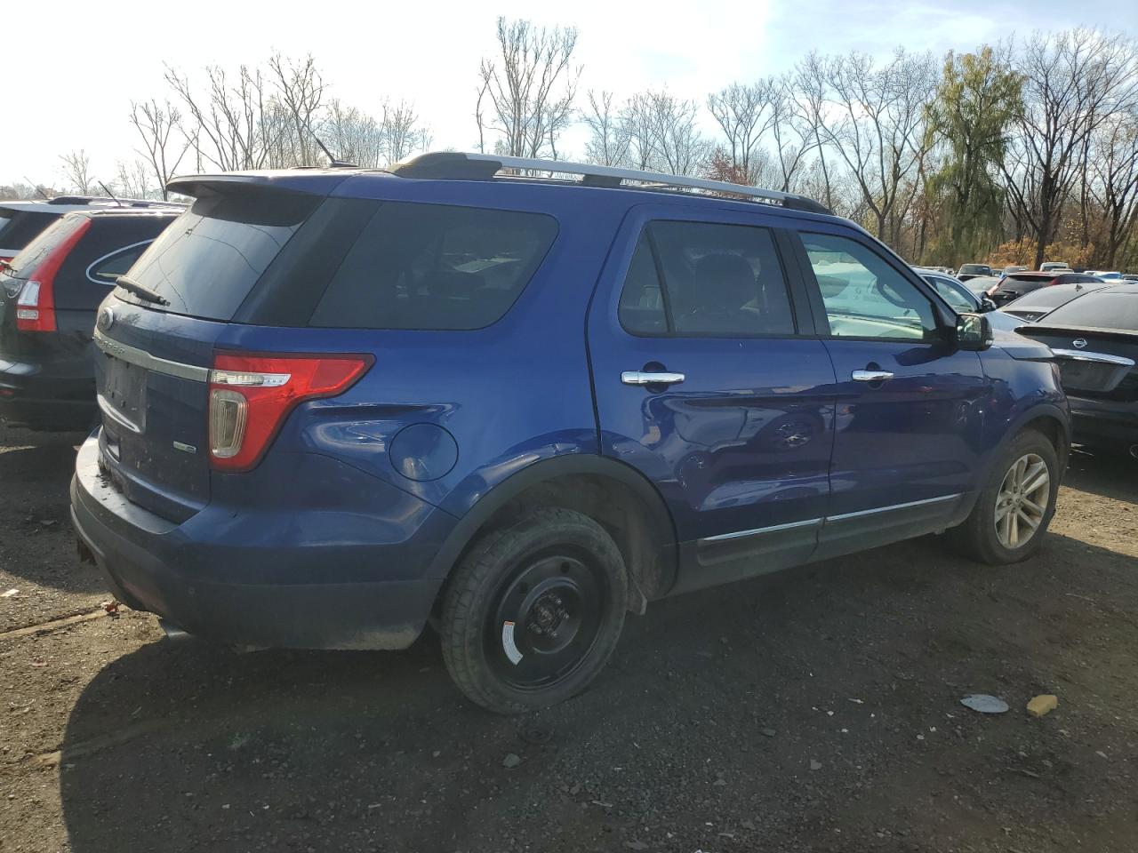 2013 Ford Explorer VIN 1FM5K8D87DGB76910 Copart auction photo, all over damage thumbnail 3