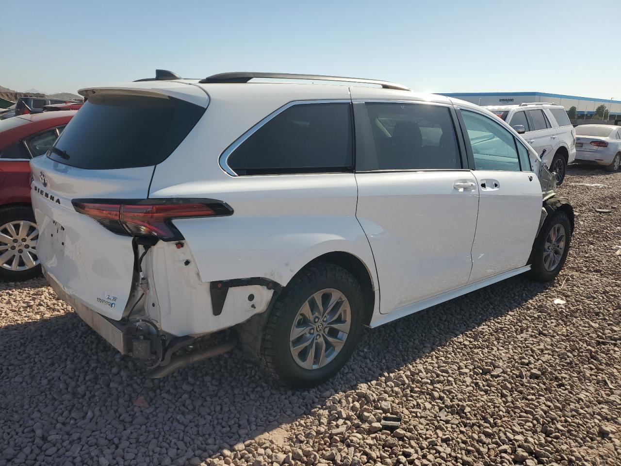 2022 Toyota Sienna VIN 5TDKSKFC7NS048969 Copart auction photo, front end / rear end damage thumbnail 3