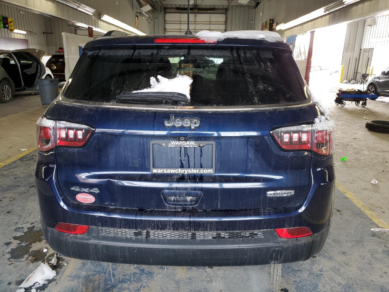 2018 Jeep Compass VIN 3C4NJDBB9JT423155 Copart auction photo, rear end damage thumbnail 6