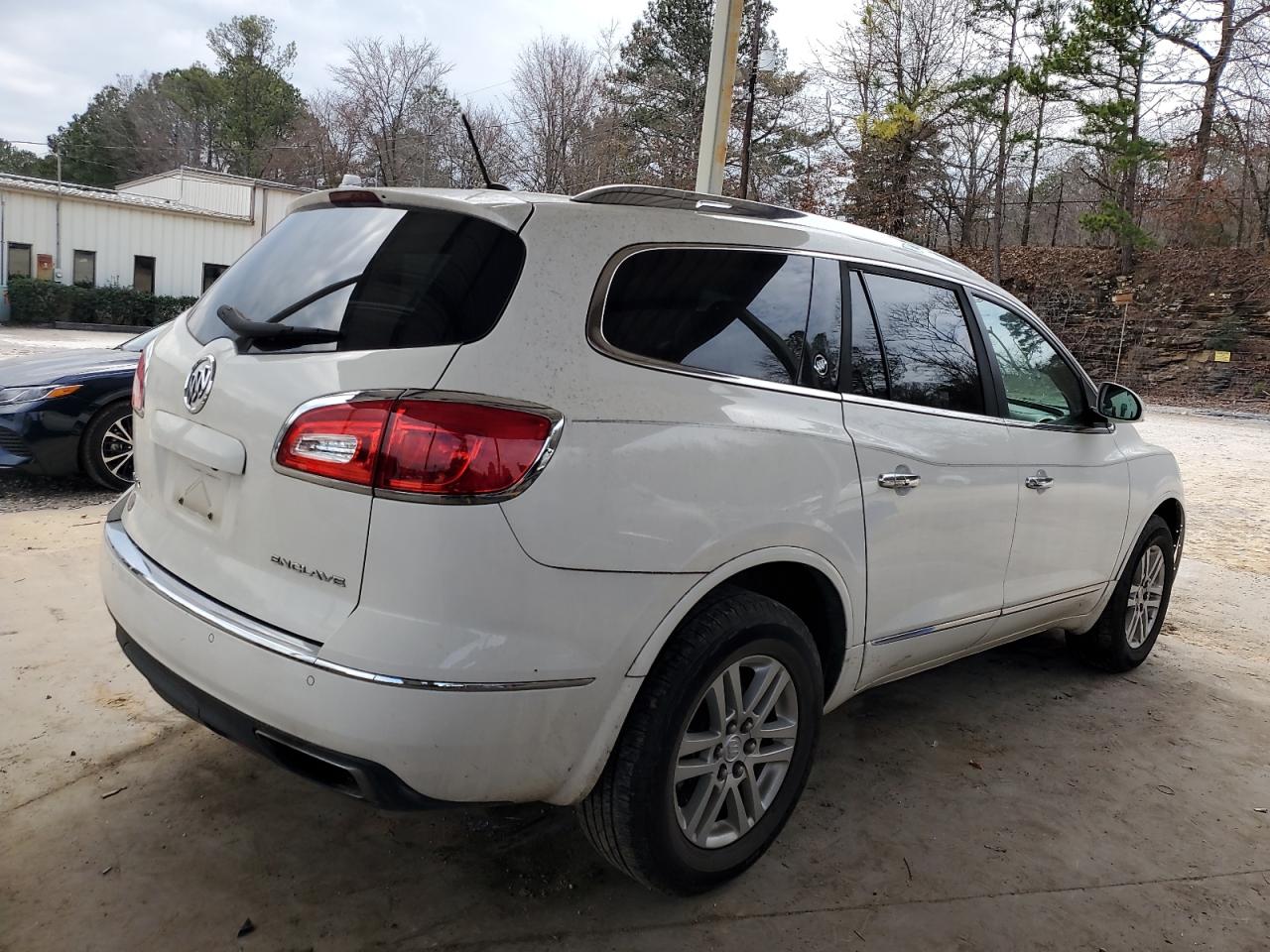 2015 Buick Enclave VIN 5GAKRAKD8FJ147899 Copart auction photo, front end damage thumbnail 3