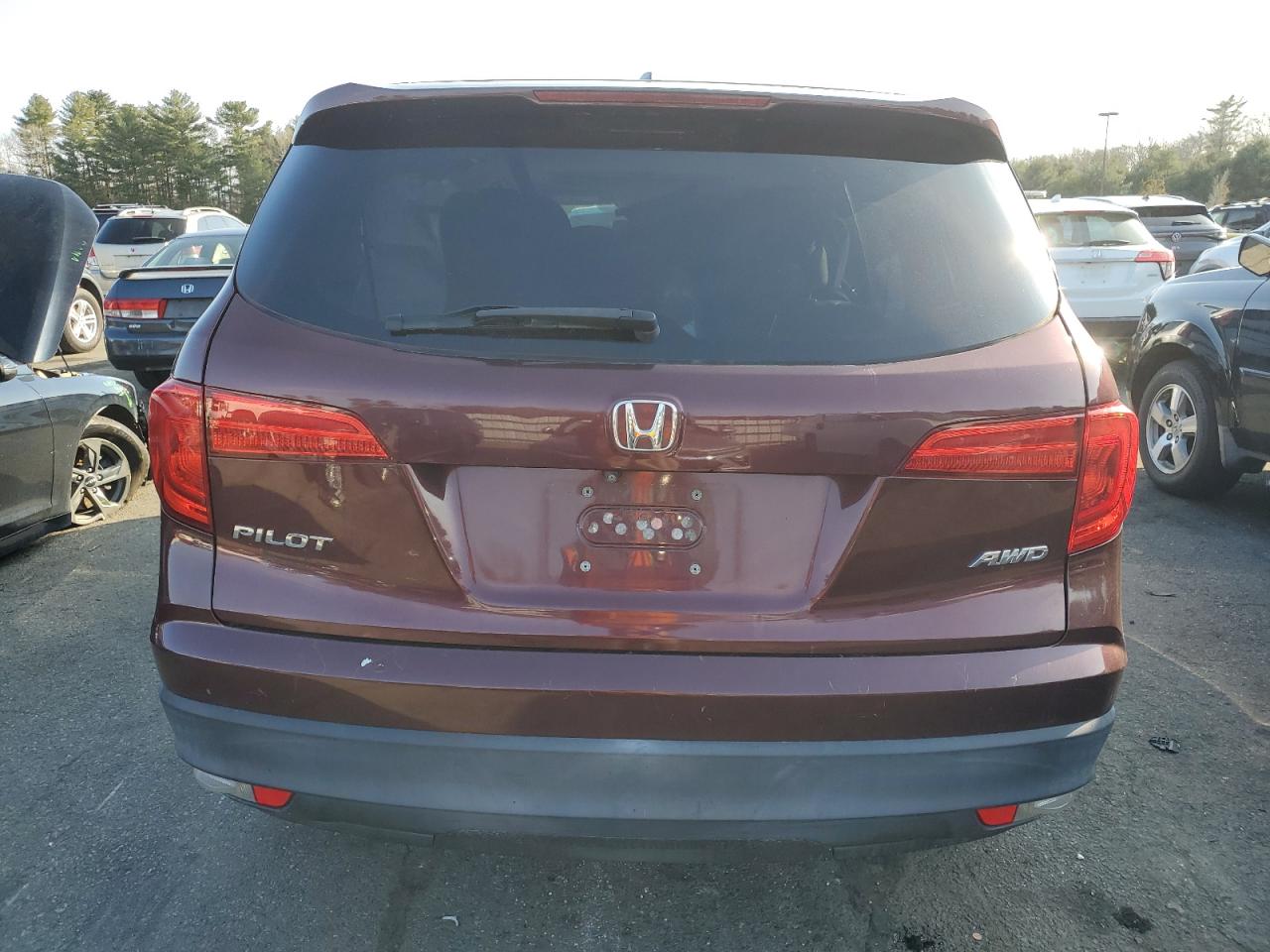 2016 Honda Pilot VIN 5FNYF6H58GB032940 Copart auction photo, front end / minor dent/scratches damage thumbnail 6