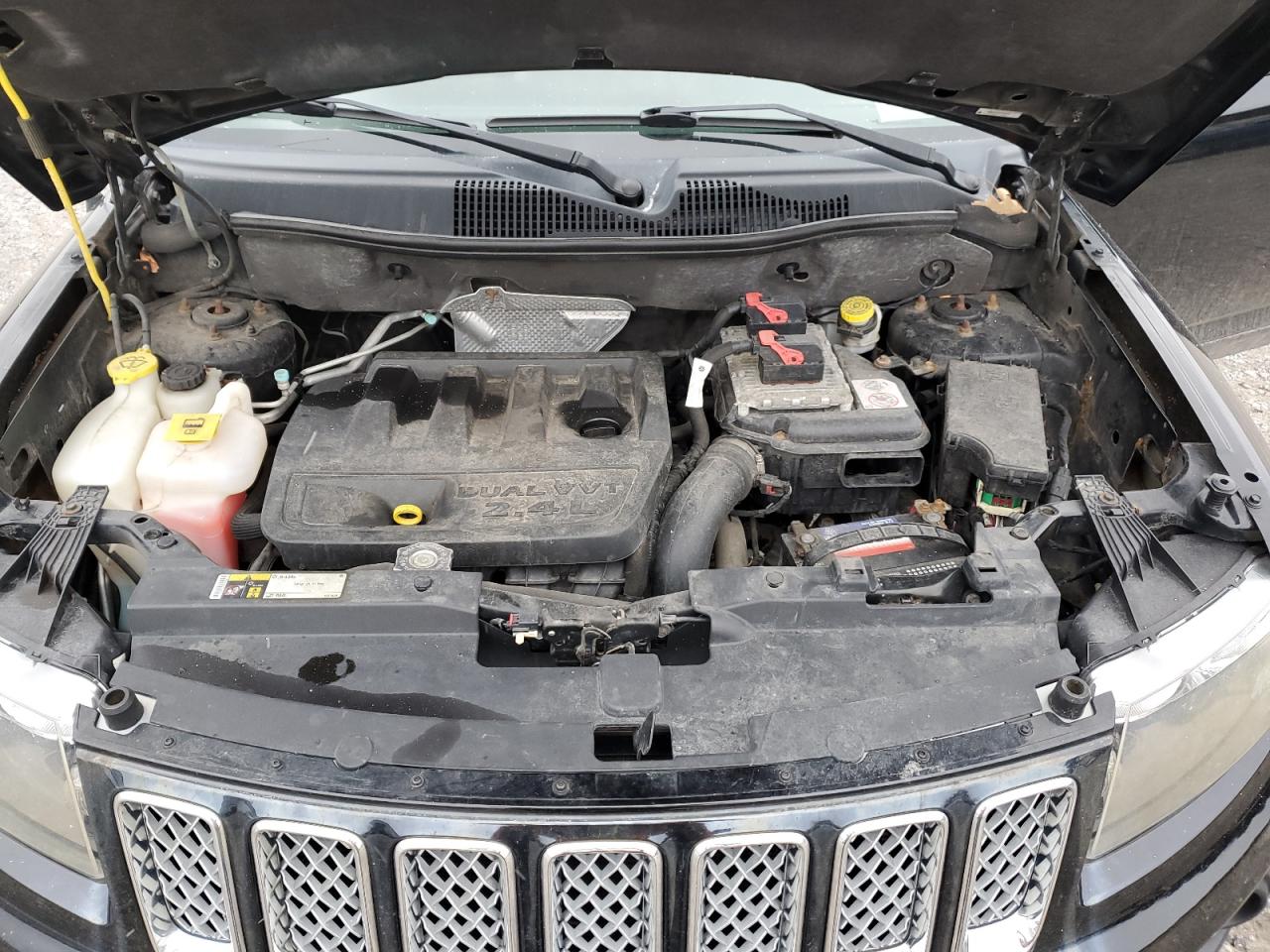 2014 Jeep Compass VIN 1C4NJDEB0ED886468 Copart auction photo, side / rear end damage thumbnail 14