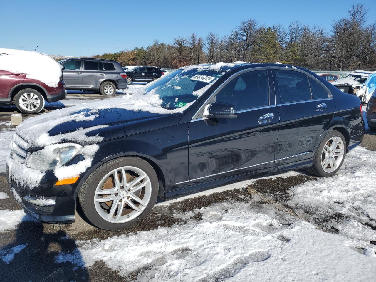 2012 Mercedes-Benz C-klasse VIN WDDGF8BB0CR240097