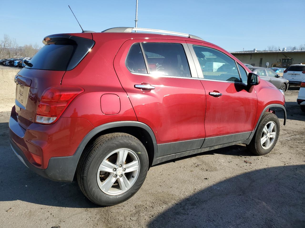 2019 Chevrolet Trax VIN 3GNCJPSB7KL196114 Copart auction photo, front end / minor dent/scratches damage thumbnail 3