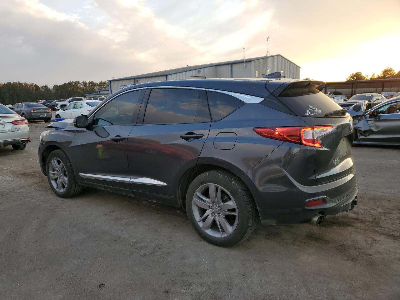 2019 Acura RDX VIN 5J8TC2H77KL018340 Copart auction photo, front end damage thumbnail 2