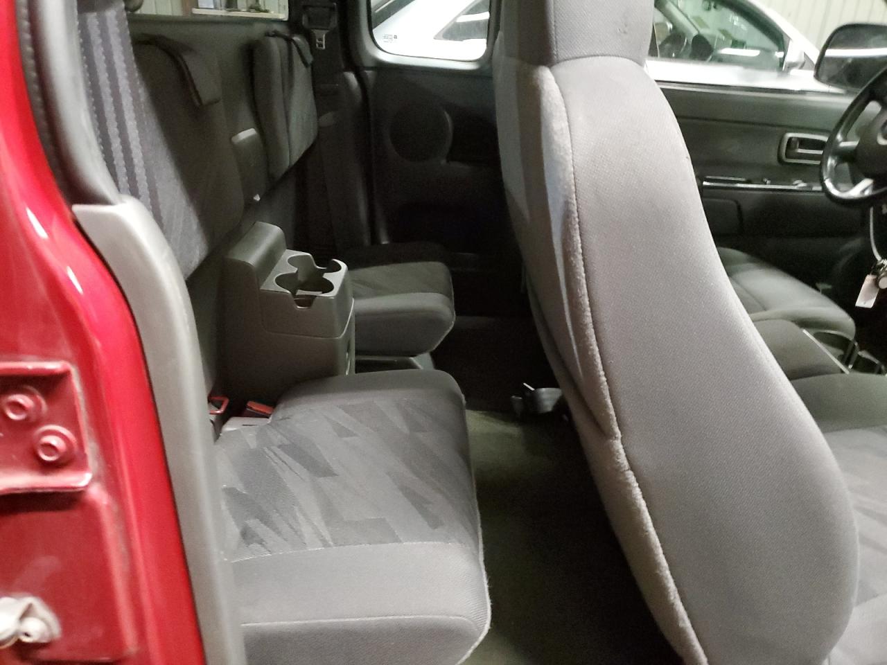 2005 Chevrolet Colorado VIN 1GCDT196358217671 Copart auction photo, rear end damage thumbnail 10