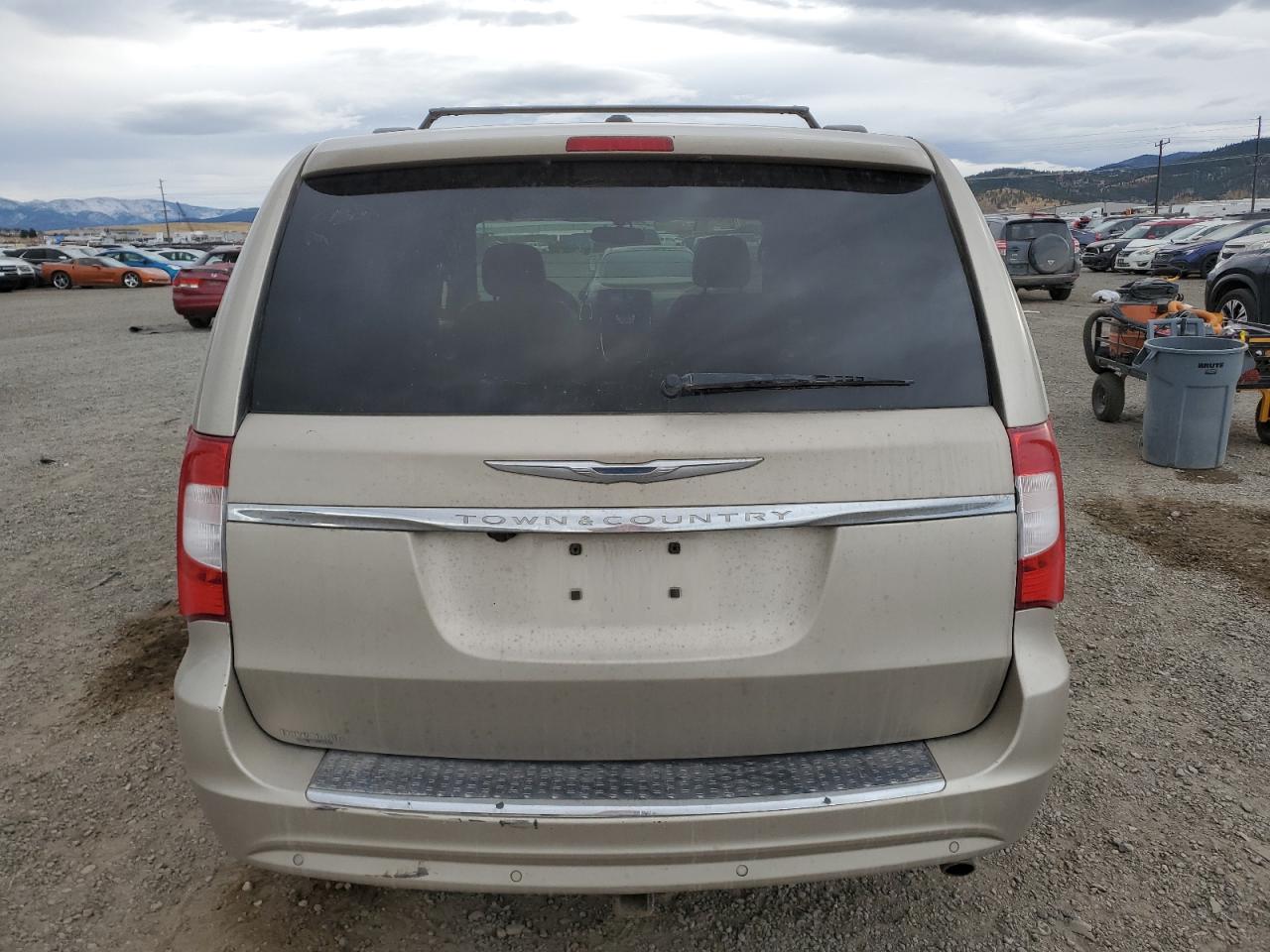 2012 Chrysler Town & Country VIN 2C4RC1CG8CR412688 Copart auction photo, front end / minor dent/scratches damage thumbnail 6
