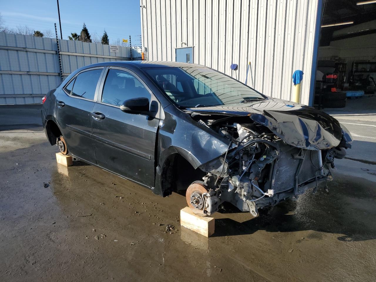 2016 Toyota Corolla VIN 5YFBURHE3GP559544 Copart auction photo, front end / undercarriage damage thumbnail 4