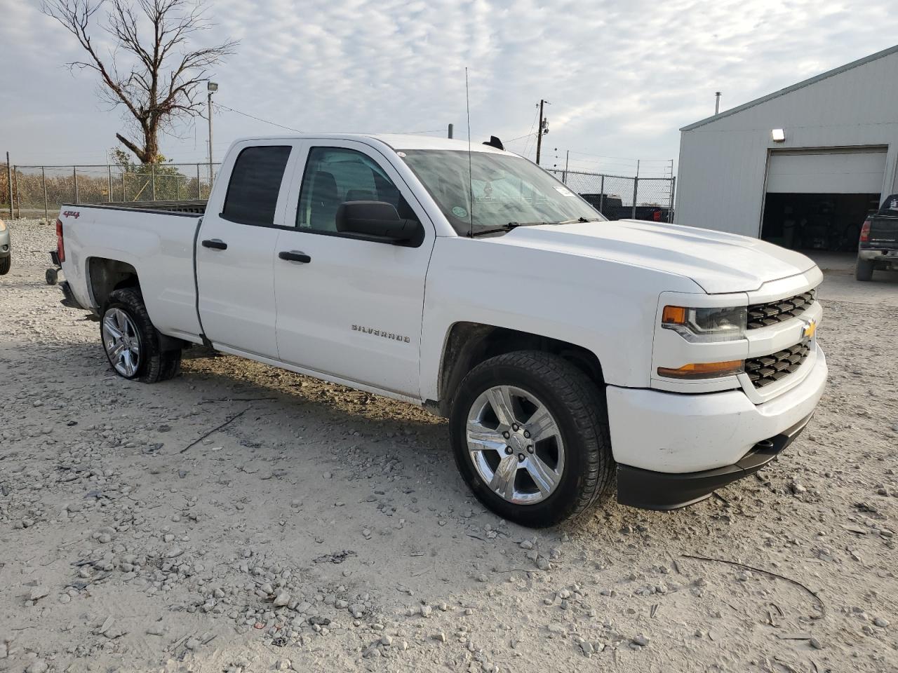 2018 Chevrolet Silverado VIN 1GCVKPECXJZ373958 Copart auction photo, rear end / minor dent/scratches damage thumbnail 4