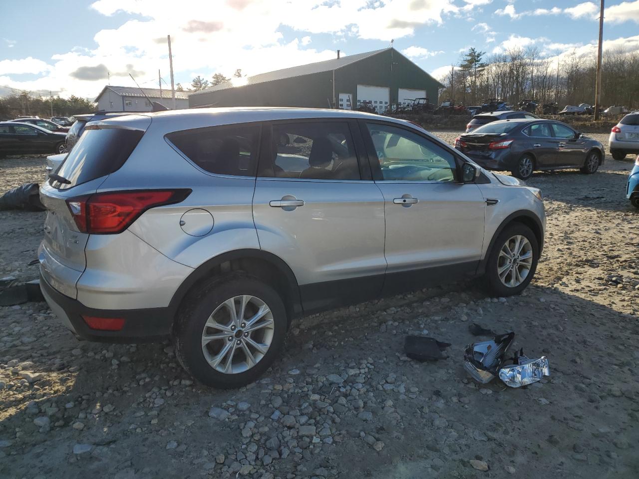 2019 Ford Escape VIN 1FMCU9GD6KUB41256 Copart auction photo, front end damage thumbnail 3