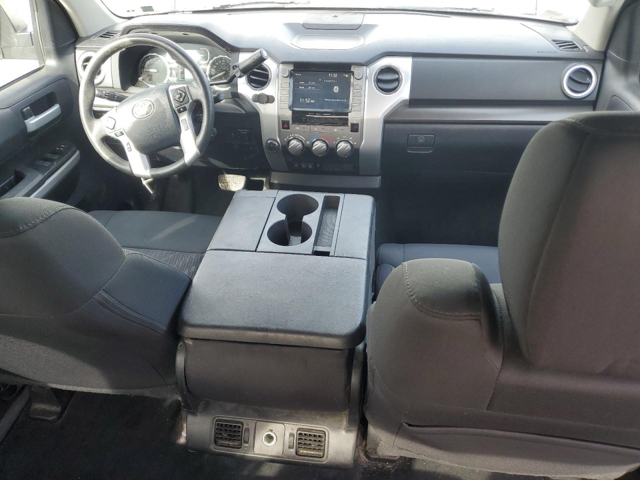 2020 Toyota Tundra VIN 5TFDY5F15LX911427 Copart auction photo, front end / side damage thumbnail 8