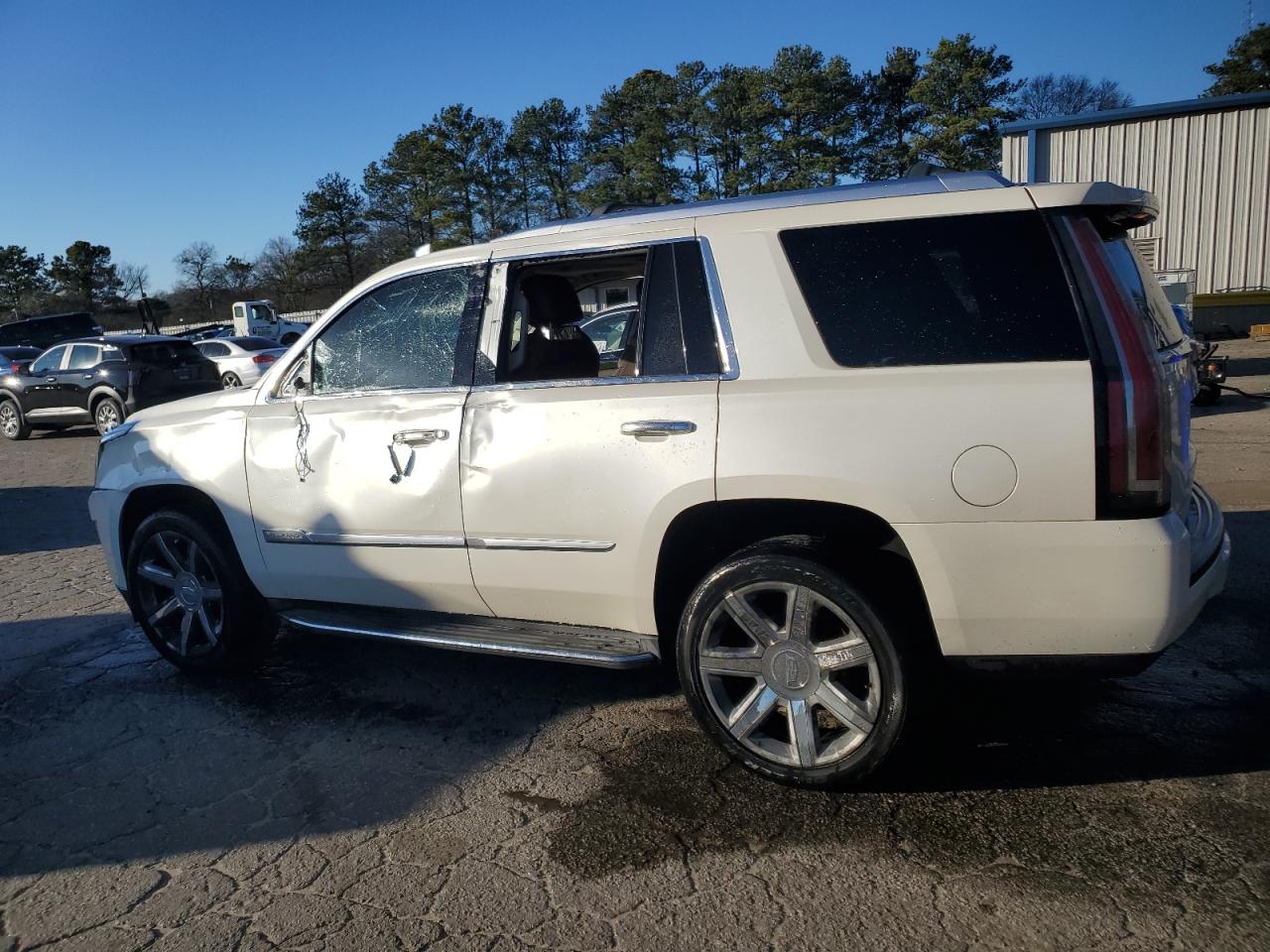 2015 Cadillac Escalade VIN 1GYS4MKJ7FR581778 Copart auction photo, all over damage thumbnail 2