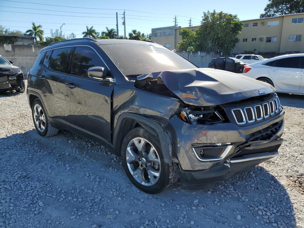 2020 Jeep Compass VIN 3C4NJCCB6LT114528 Copart auction photo, front end / mechanical damage thumbnail 4